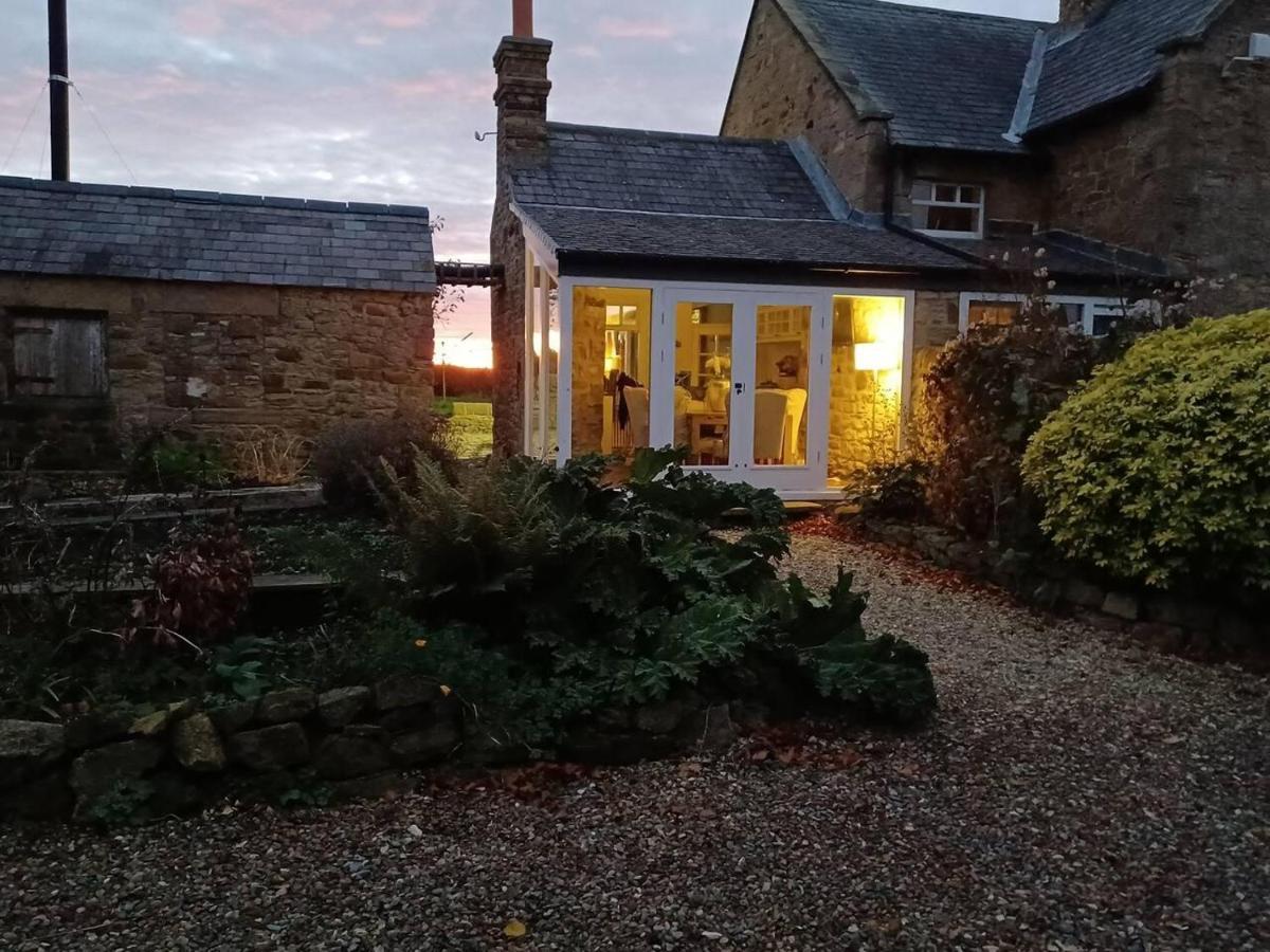 Unique Countryside Cottage Close To Sunderland Houghton-le-Spring Exterior photo